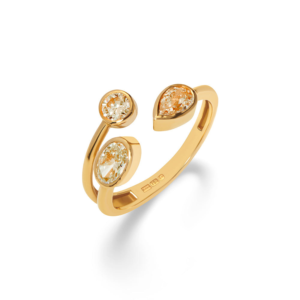 3 STONE SENA CHAMPAGNE DIAMOND RING – ELHAA Fine Jewellery